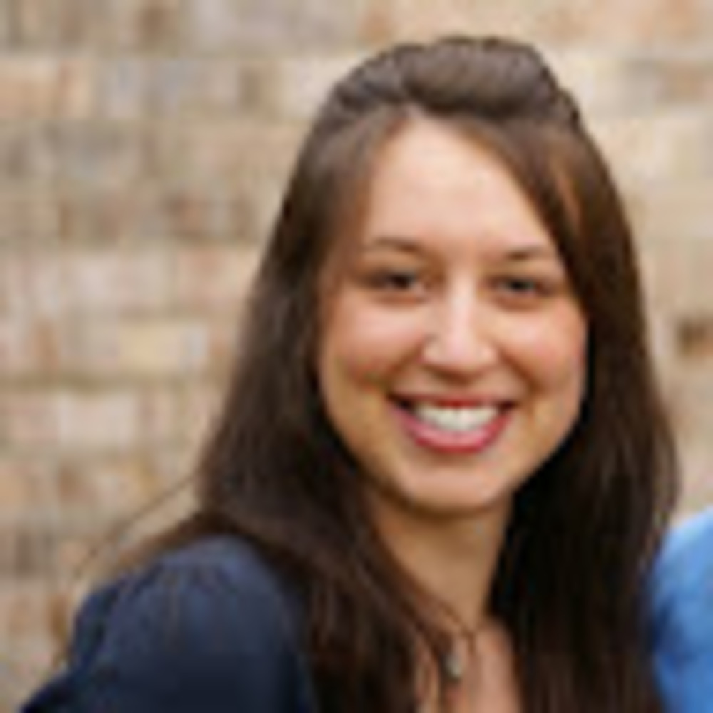 Meet your Posher, Laura